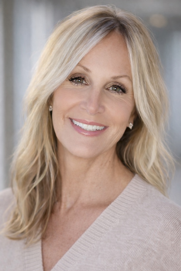 Sandra Flury, MS, LMSW Clinical Therapist